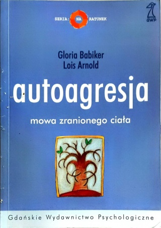 Autoagresja Gloria Babiker, Lois Arnold